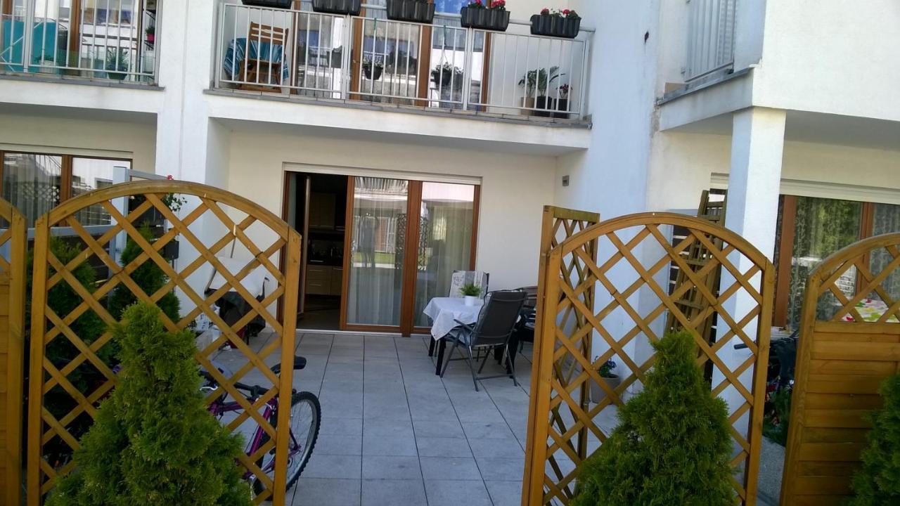 Swinoujscie Platan Patio 6 - Berry Apartments Εξωτερικό φωτογραφία
